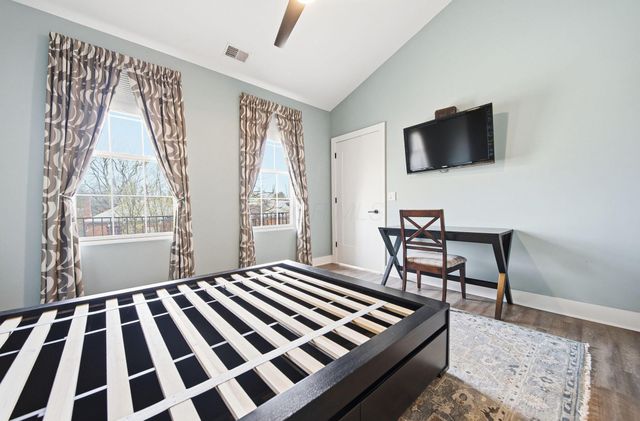 225 S Ohio Avenue, 12, Columbus, OH 43205