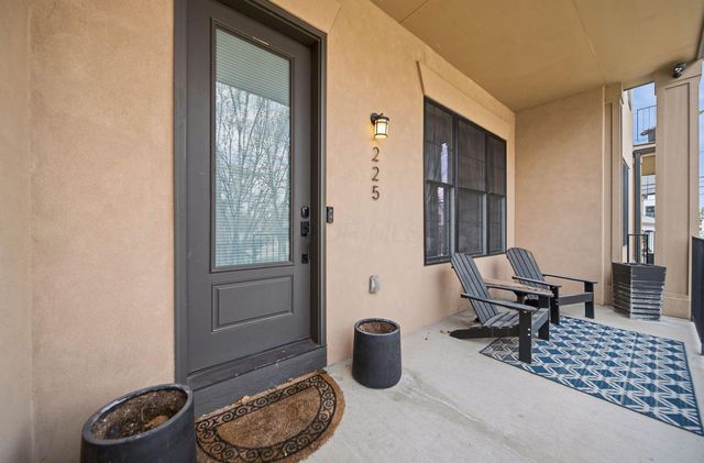 225 S Ohio Avenue, 12, Columbus, OH 43205