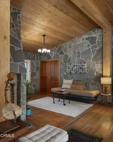 1541 Chickasaw Avenue, Los Angeles, CA 90041