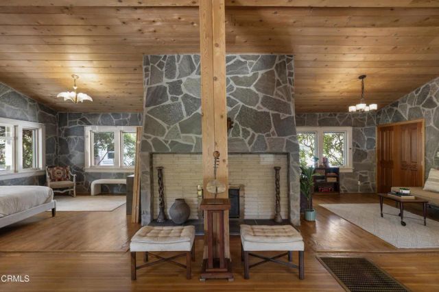 1541 Chickasaw Avenue, Los Angeles, CA 90041