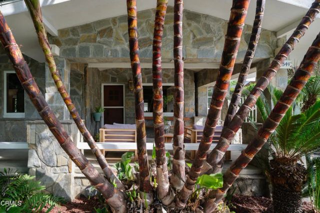 1541 Chickasaw Avenue, Los Angeles, CA 90041