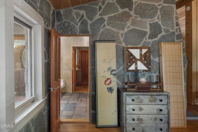 1541 Chickasaw Avenue, Los Angeles, CA 90041