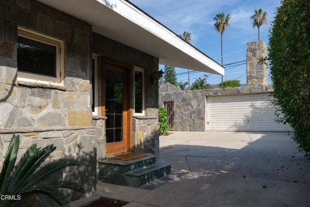 1541 Chickasaw Avenue, Los Angeles, CA 90041