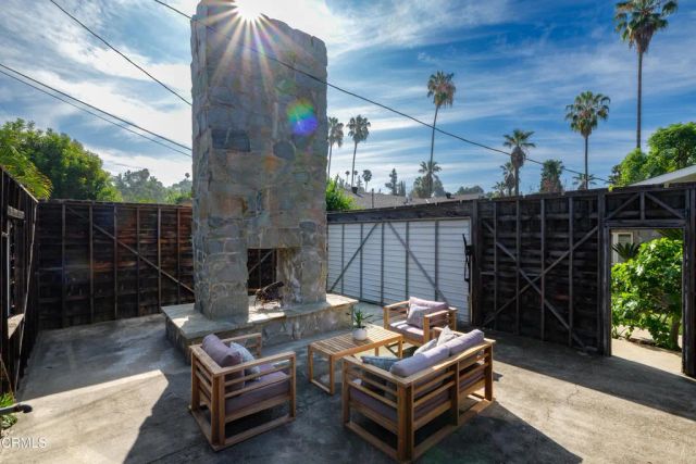 1541 Chickasaw Avenue, Los Angeles, CA 90041