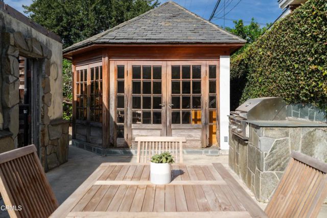 1541 Chickasaw Avenue, Los Angeles, CA 90041