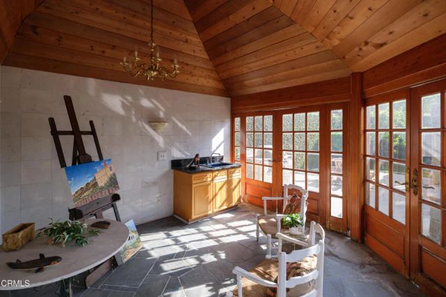 1541 Chickasaw Avenue, Los Angeles, CA 90041