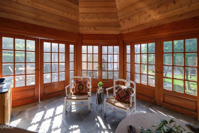 1541 Chickasaw Avenue, Los Angeles, CA 90041