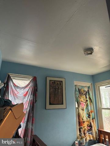 2402 N COLORADO ST, Philadelphia, PA 19132