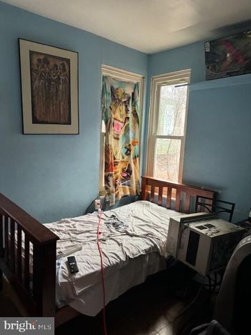 2402 N COLORADO ST, Philadelphia, PA 19132