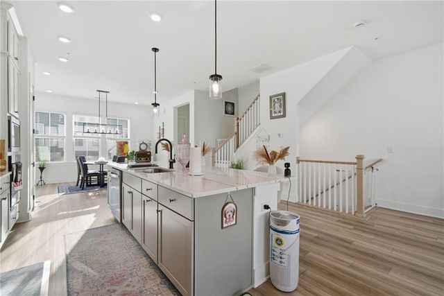 375 Walker Avenue 116, Alpharetta, GA 30076