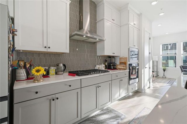 375 Walker Avenue 116, Alpharetta, GA 30076