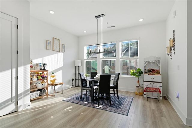 375 Walker Avenue 116, Alpharetta, GA 30076