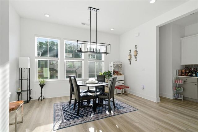 375 Walker Avenue 116, Alpharetta, GA 30076