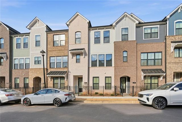 375 Walker Avenue 116, Alpharetta, GA 30076