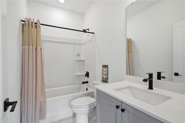 375 Walker Avenue 116, Alpharetta, GA 30076