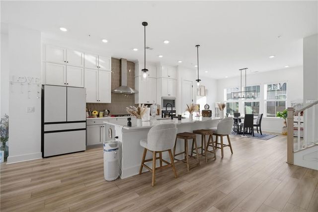 375 Walker Avenue 116, Alpharetta, GA 30076