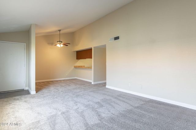 1402 E Guadalupe Road 211, Tempe, AZ 85283