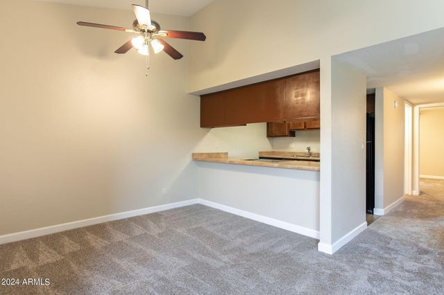 1402 E Guadalupe Road 211, Tempe, AZ 85283