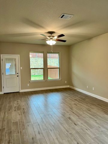 11505 Adare Drive, Fort Worth, TX 76052