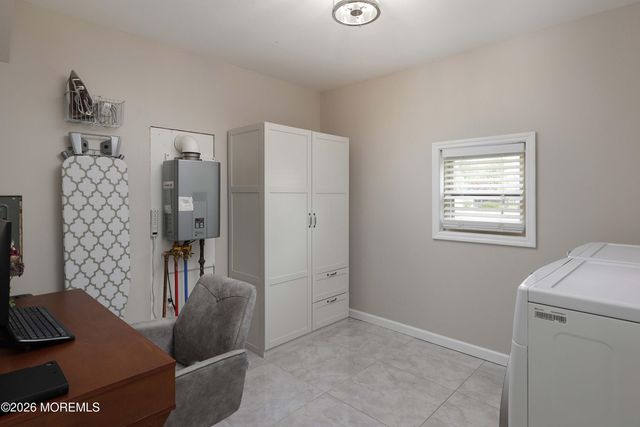 900 1st Avenue, Toms River, NJ 08757