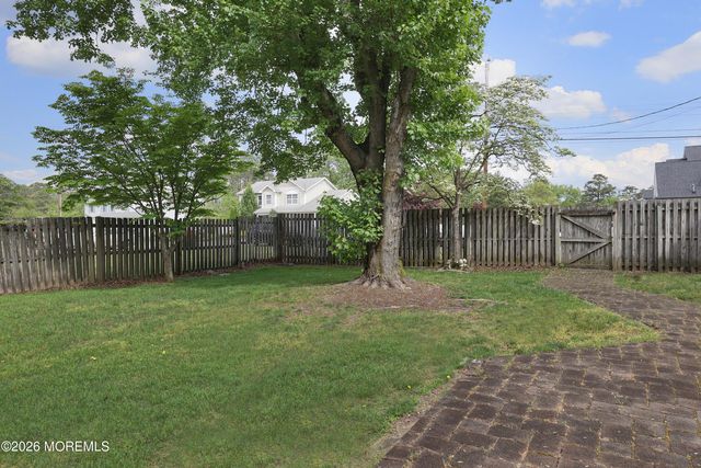 900 1st Avenue, Toms River, NJ 08757