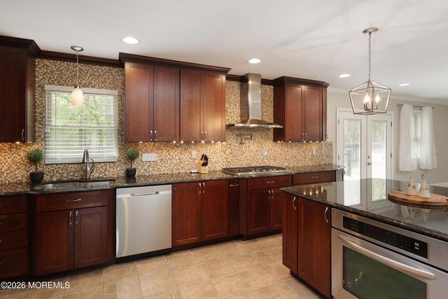 900 1st Avenue, Toms River, NJ 08757