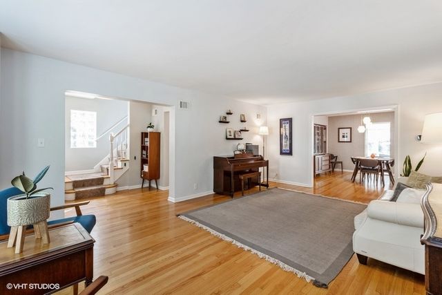 919 BELLEFORTE Avenue, Oak Park, IL 60302
