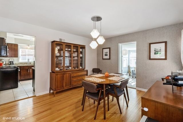 919 BELLEFORTE Avenue, Oak Park, IL 60302