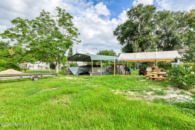 110 SHAFFER Avenue, Crescent City, FL 32112