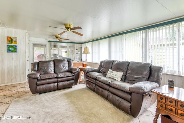110 SHAFFER Avenue, Crescent City, FL 32112