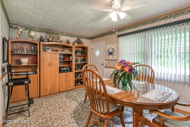 110 SHAFFER Avenue, Crescent City, FL 32112