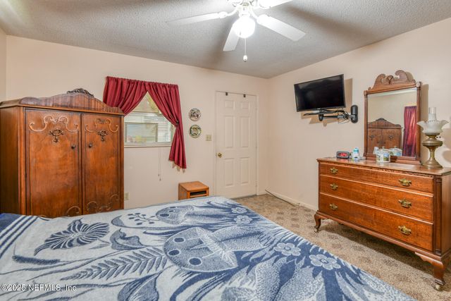 110 SHAFFER Avenue, Crescent City, FL 32112