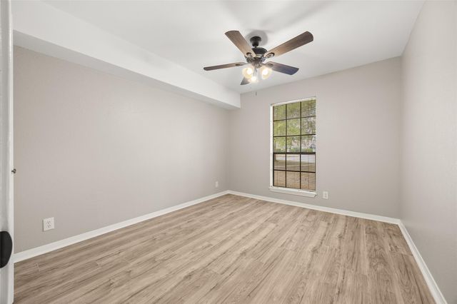 1601 Faro DR 1502, Austin, TX 78741