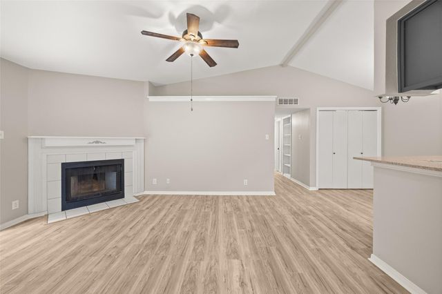 1601 Faro DR 1502, Austin, TX 78741