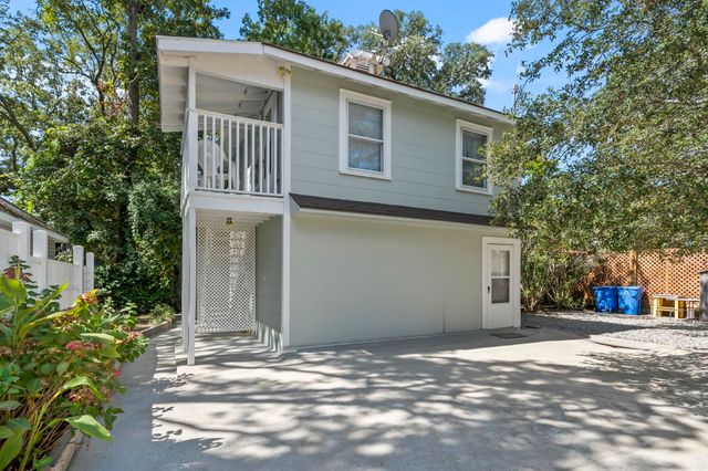413 30th Ave. N, Myrtle Beach, SC 29577