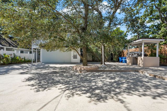 413 30th Ave. N, Myrtle Beach, SC 29577