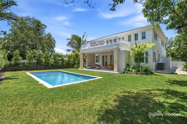 6751 SW 76th Terrace, South Miami, FL 33143
