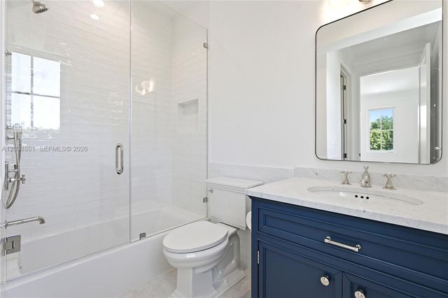 6751 SW 76th Terrace, South Miami, FL 33143