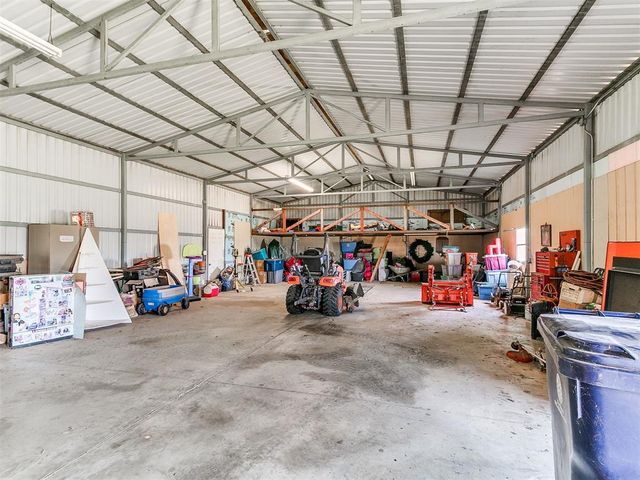 5401 Castle Ridge Drive, Mustang, OK 73064