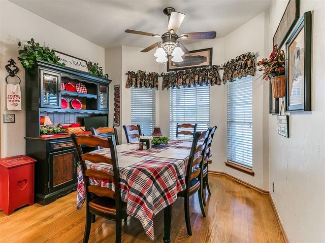 5401 Castle Ridge Drive, Mustang, OK 73064