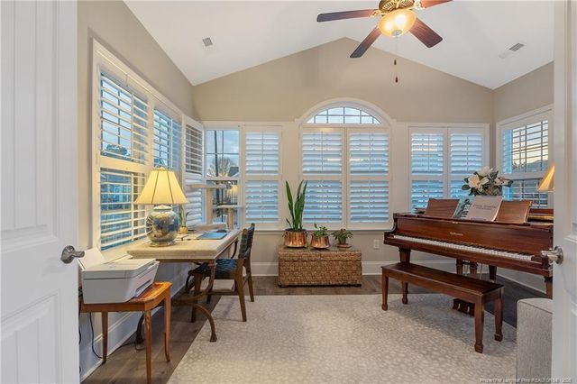 176 Nandina Court, Fayetteville, NC 28311