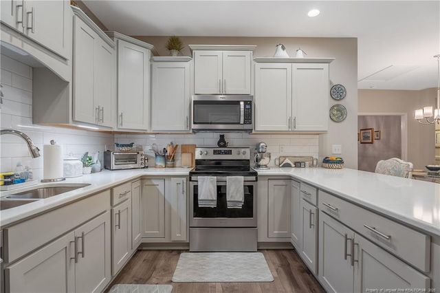 176 Nandina Court, Fayetteville, NC 28311