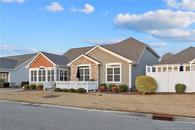 176 Nandina Court, Fayetteville, NC 28311