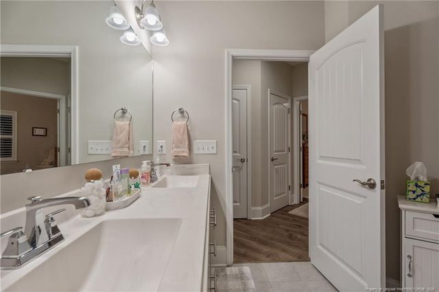 176 Nandina Court, Fayetteville, NC 28311