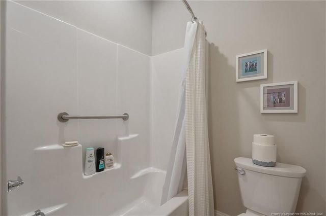 176 Nandina Court, Fayetteville, NC 28311