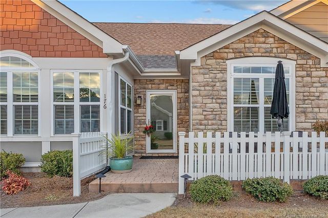 176 Nandina Court, Fayetteville, NC 28311