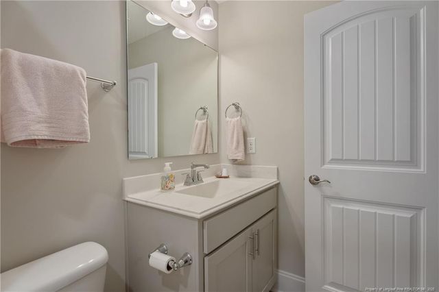 176 Nandina Court, Fayetteville, NC 28311