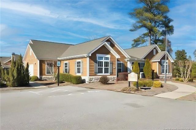 176 Nandina Court, Fayetteville, NC 28311