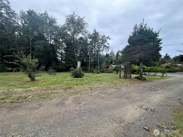 2915 217th St, Ocean Park, WA 98640