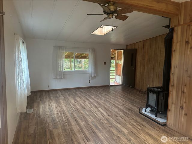 2915 217th St, Ocean Park, WA 98640